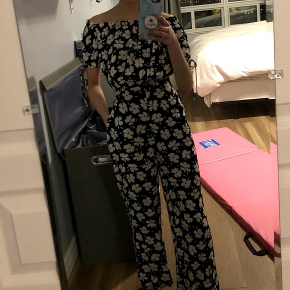 Dynamite XXS cropped tie top part of a matching set (bottoms also on my page)! - Picture 2 of 7